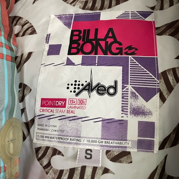 NWOT Billabong Aved PointDry 15k Waterproof Snowboard and Ski Jacket - size S - Picture 2 of 6